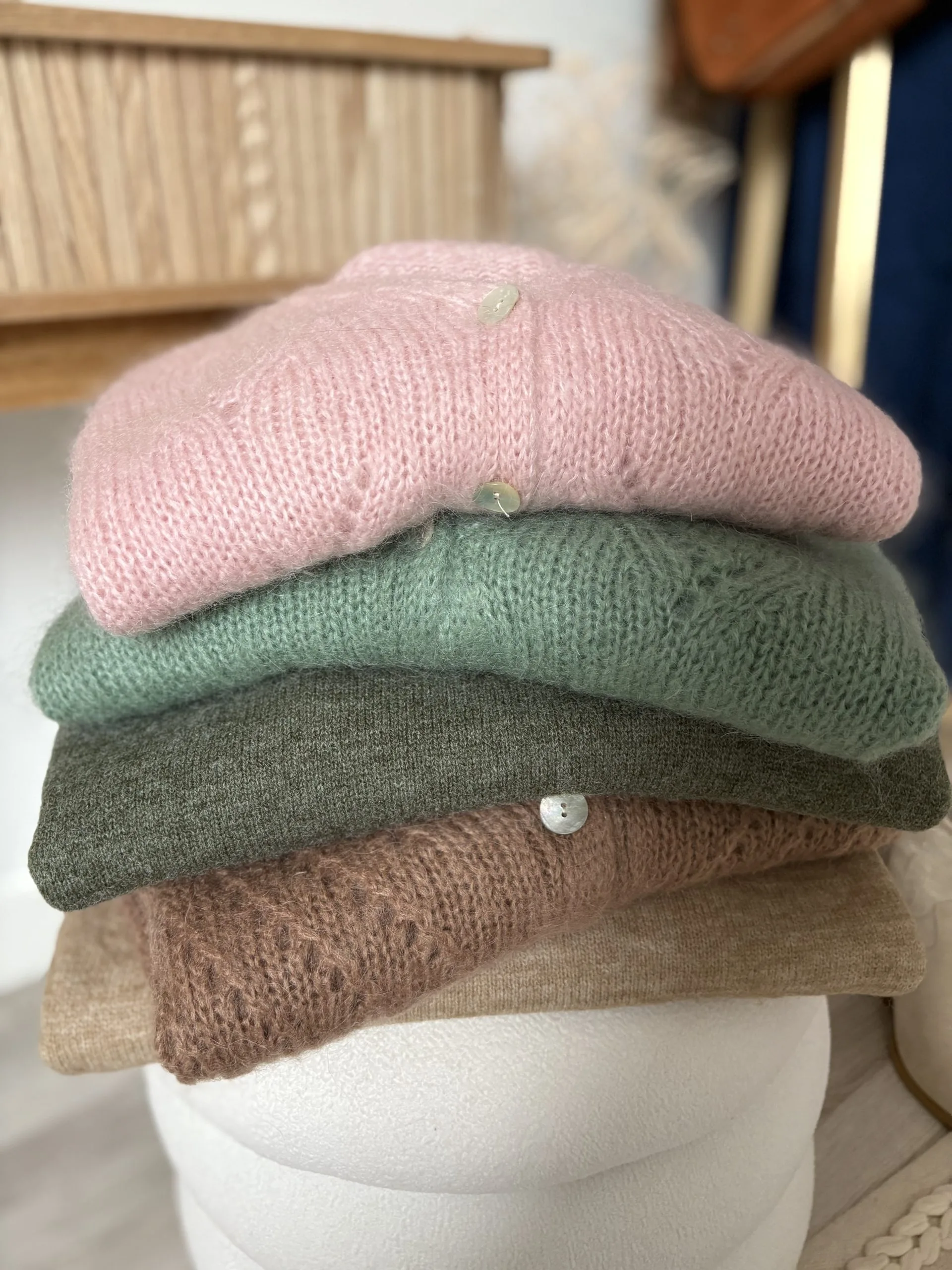 Pull Femme Chaud et Doux Gris Clair – le Showroom de Milanah