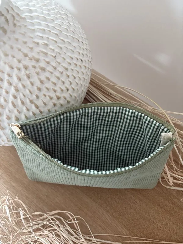 Pochette brodée en velours côtelé - Milanah