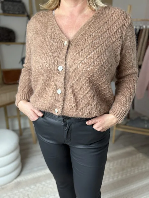 Gilets en Maille : Gilet Maëlys Milanah, Douceur et Élégance !
