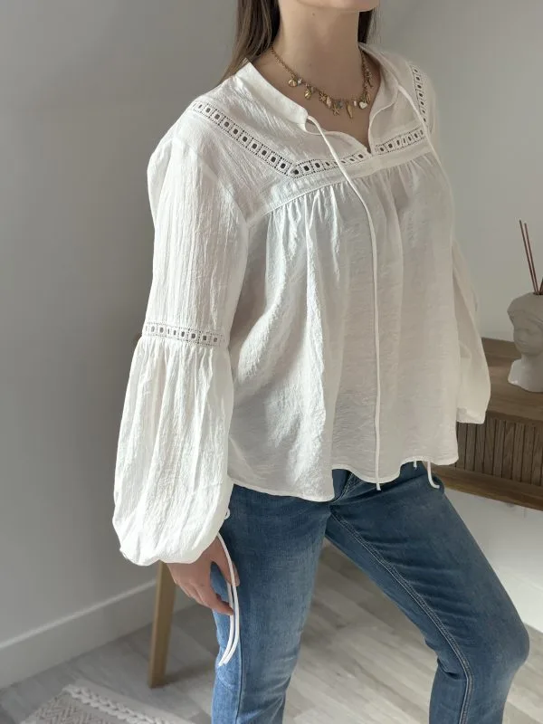 Chemise en soie pour femme – élégance en blanc chic Milanah