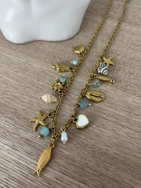 Colliers à breloques femme dorés – Coquillages et Pierres