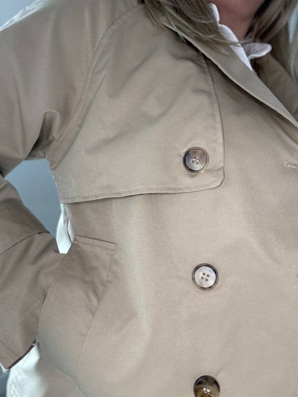 Trench court camel double boutonnage femme - doublure léopard - Le Showroom de Milanah