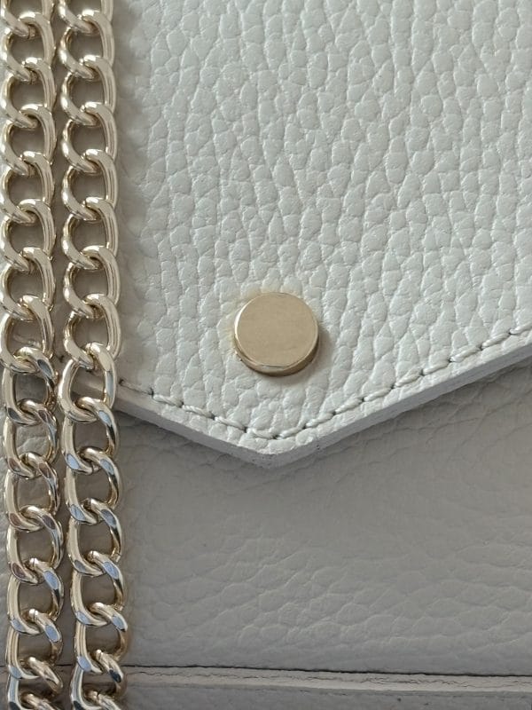 Sac baguette écru en cuir grainé